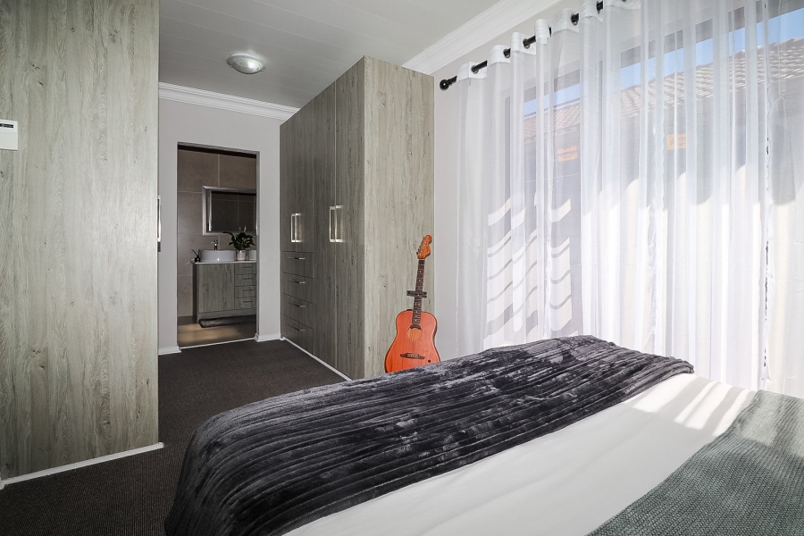 2 Bedroom Property for Sale in Flamwood North West